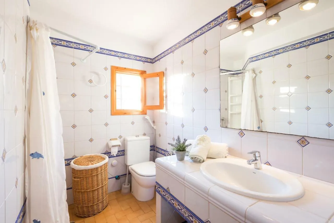 Can Caseres Santa Eulària des Riu 0*,  Ισπανία